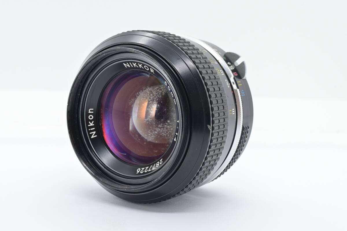 Nikon ニコン New Nikkor Non Ai 50mm f/1.4 Prime Lens マニュアル フォーカス 単焦点 標準 レンズ TN060150M