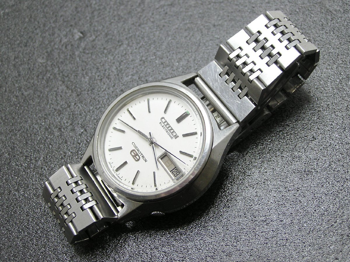 ★ハローカメラ★ 1円スタート 2248 CITIZEN シチズン ELECTRONIC COSMOTRON 電磁テンプ式 腕時計 ジャンク 要修理