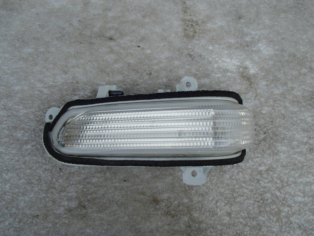 S96 ダイハツ テリオスキッド J111 J131 左 ミラー LED ウインカー部のみ ムーブ アトレー タント LEDウインカー 助手席 ICHIKOH 5406 純正