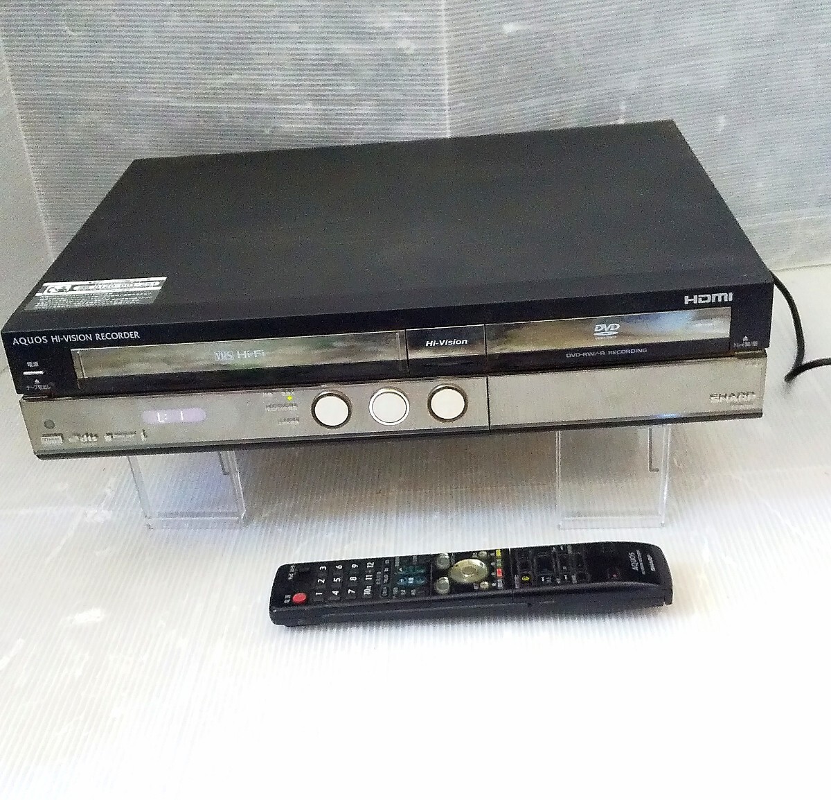 通電確認済 SHARP シャープ AQUOS Hi-VISION RECORDER HDD DVD VHS ビデオ一体型レコーダー DV-ACV52 リモコン付 ジャンク