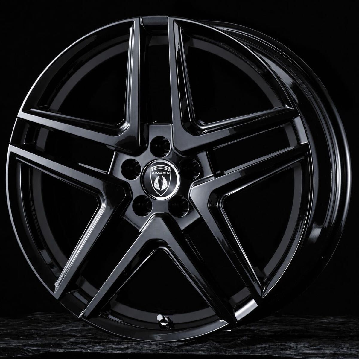 新品未使用!!エイムゲイン★GTSmono 18インチ 8.5J +38 5H100 ４本セット 50プリウス GR86 SUBARU インプレッサ 未使用 ブラック