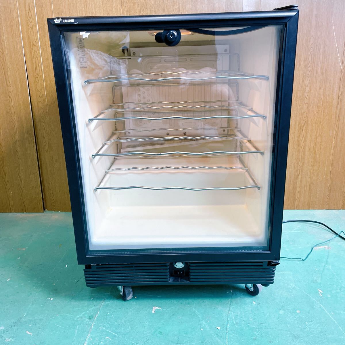 856(中古)U-LIKE アンダーカウンター型 ワインセラー カギなし 1ドア 冷蔵ショーケース 通電確認済 現状品