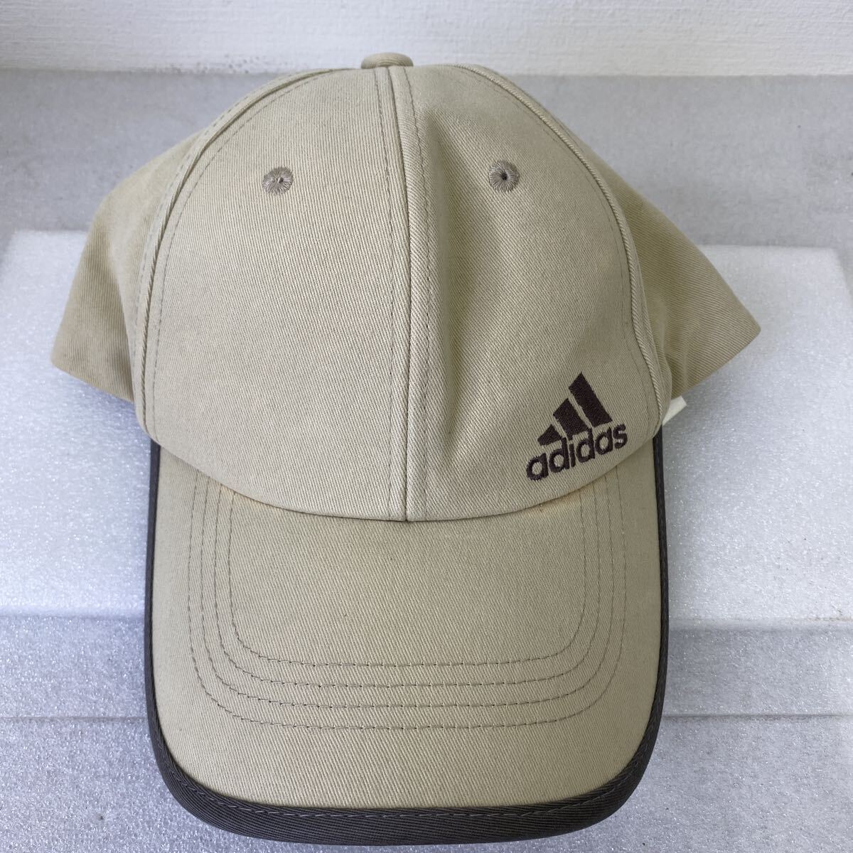 【adidas】 アディダス キャップ ベージュ系 帽子 