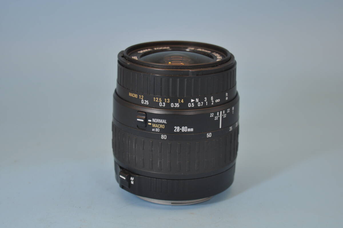 ☆中古　シグマ　レンズ　キャノン　マウント　SIGMA　ZOOM　28-80ｍｍ　F3.5-5.6　MACRO　No.4065117