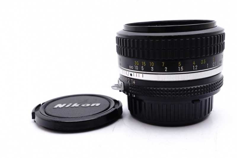 ★美品★ Nikon Ai NIKKOR 50mm F1.4 Lens ニコン レンズ 完動 キレイ ◆796