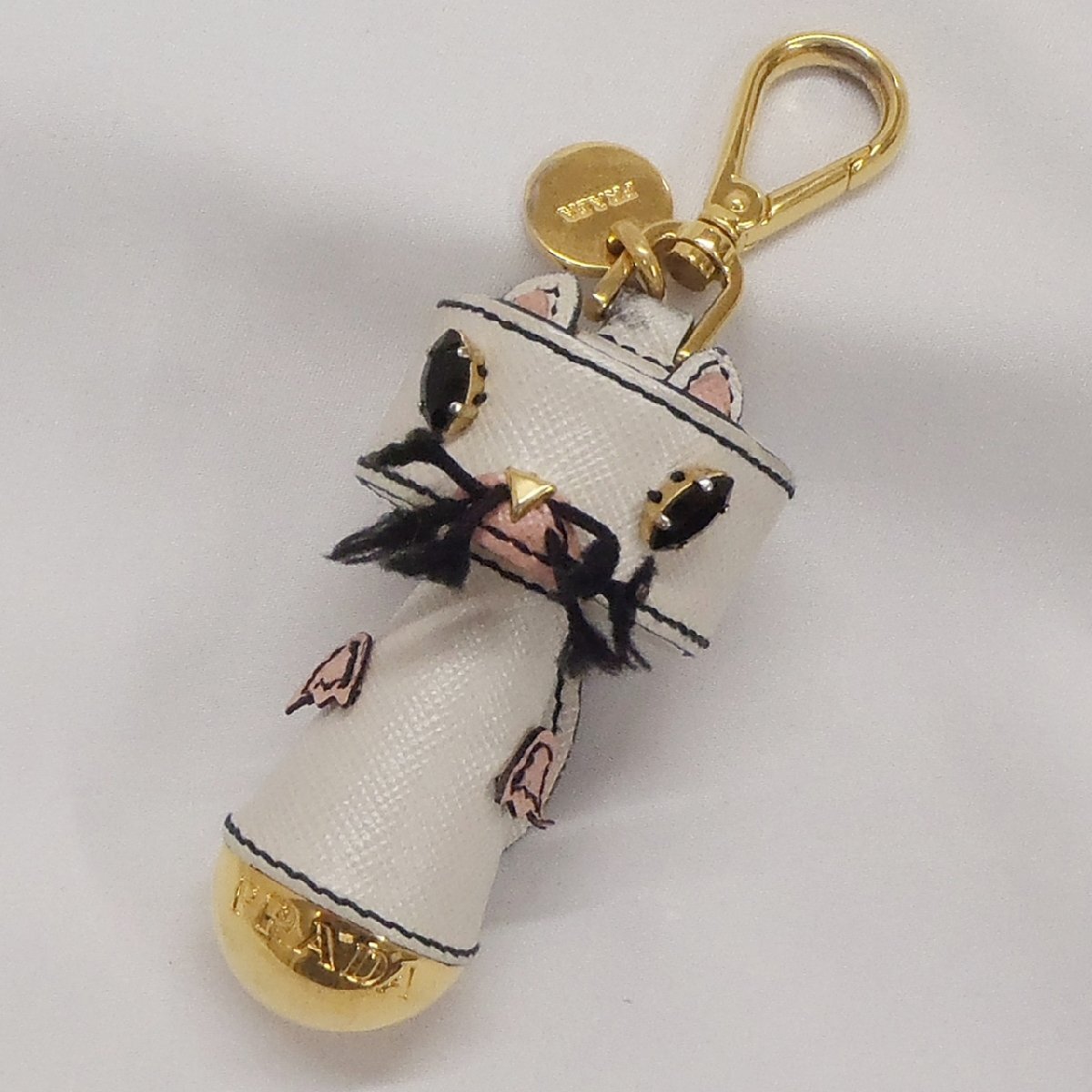 PRADA プラダ サフィアーノ ロボ キャット チャーム 中古品 f_ｂ(j)