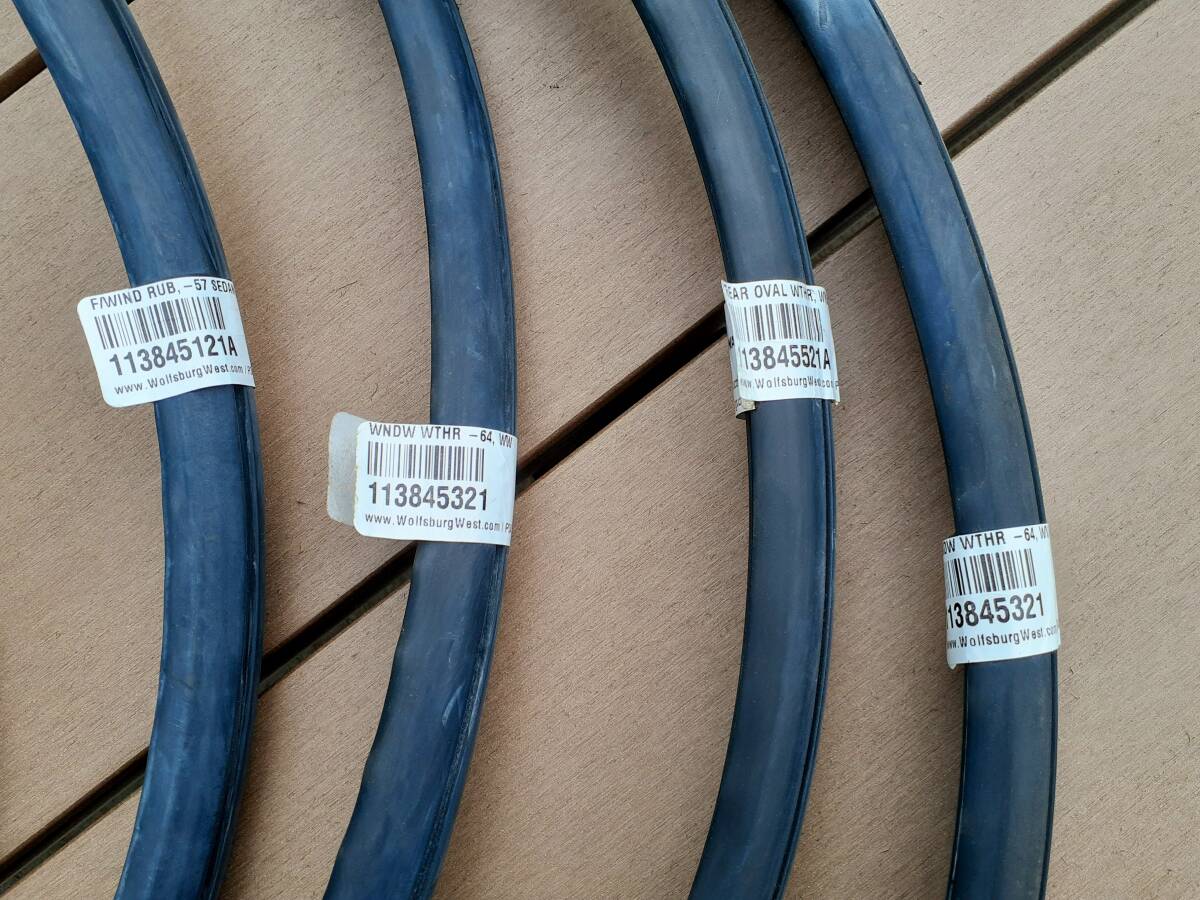 ★VW 空冷 Type1 ビートル WW製 ウィンドーシールラバー モール溝あり 1953-1957 オーバル OVAL 1台分4本SET【未使用新品】