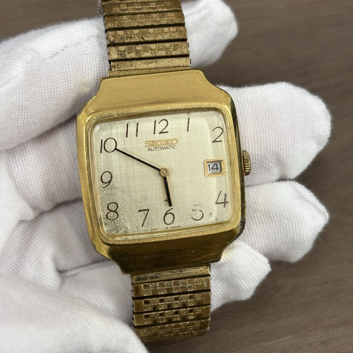 (n90)1円スタート SEIKO セイコー AUTOMATIC 自動巻き 腕時計 デイト ゴールドカラー 稼働品 ゴールド ヴィンテージ AT