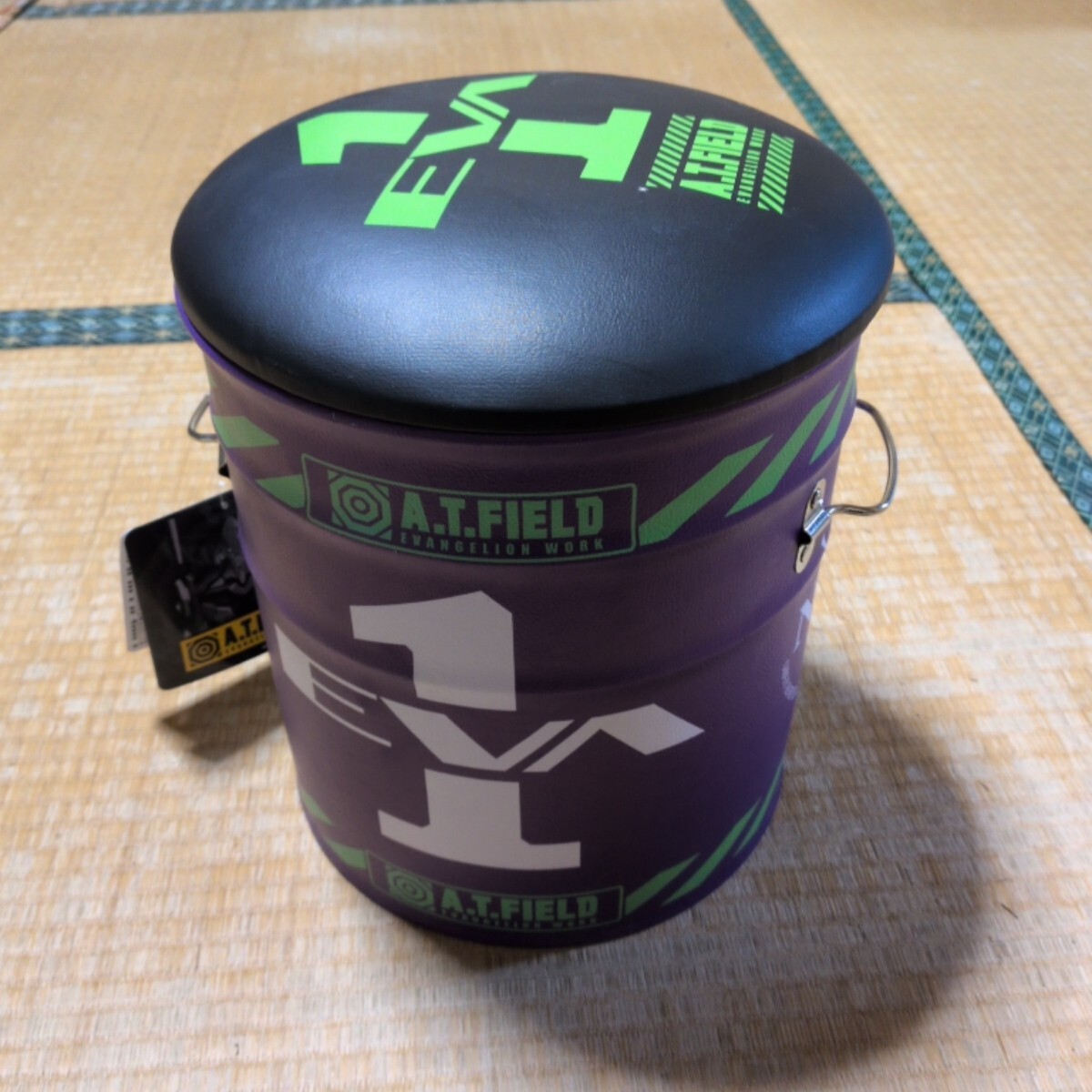 エヴァンゲリオン　ペール缶　初号機　A.T.FIELD 椅子