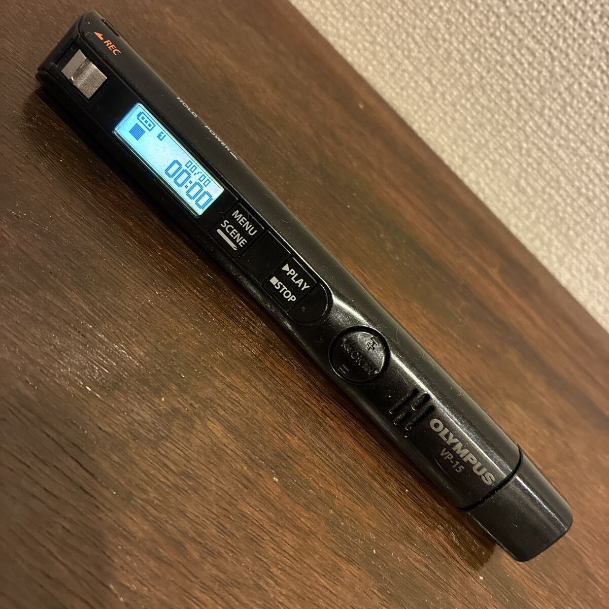 完動品 OLYMPUS ICレコーダー Voice-Trek VP-15 ブラック ボイスレコーダー スティックタイプ オリンパス ICレコーダー