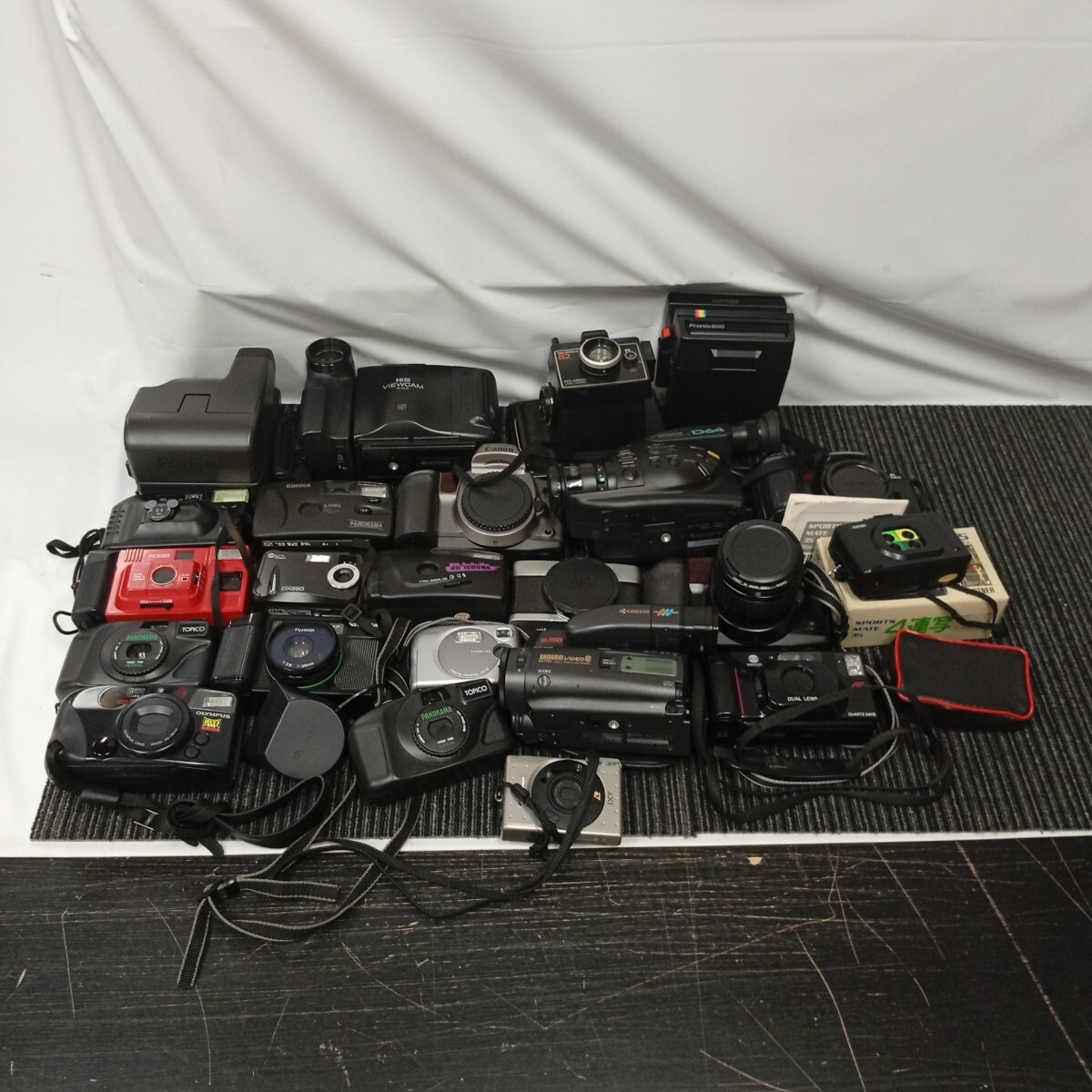 usC-552 フィルムカメラまとめ売り OLYMPUS MINOLTA CASIOなど ジャンク品