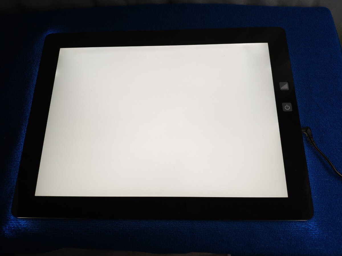 (1円スタート) トレース台 LED A4サイズ 調光機能付き バンコ　VANCO