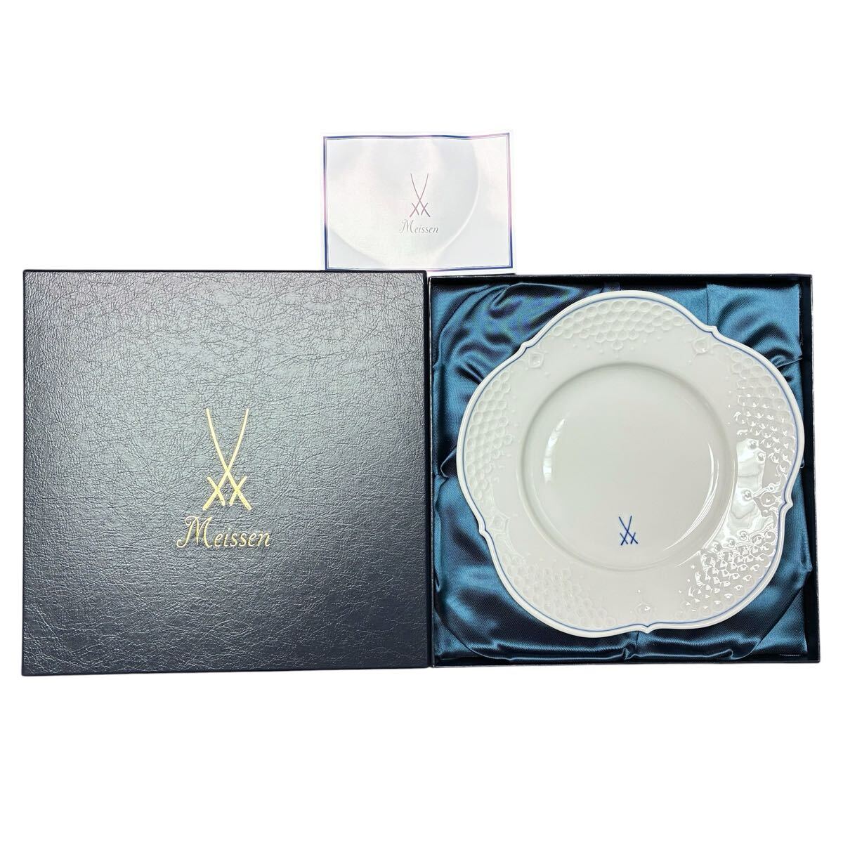 Meissen マイセン ホワイトレリーフ ブルーライン 双剣マーク 1710 2010 プレート 皿 箱付き 未使用品 陶器 陶磁器 洋食器 希少 貴重