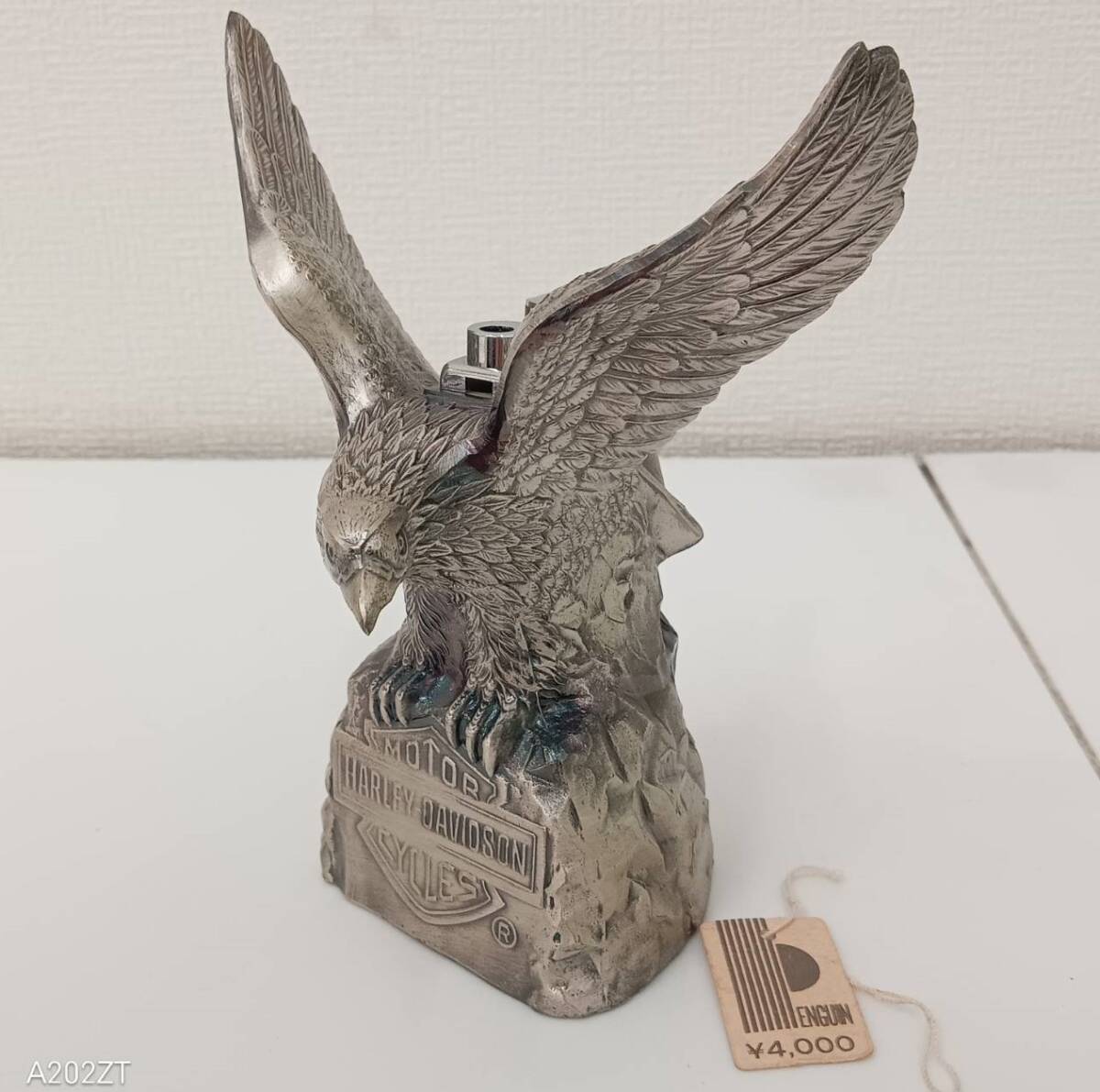 #4848 PENGUIN ペンギン 卓上ガスライター ハーレーダビッドソン Harley Davidson　イーグル インテリア アンティーク 置物 未使用 値札付