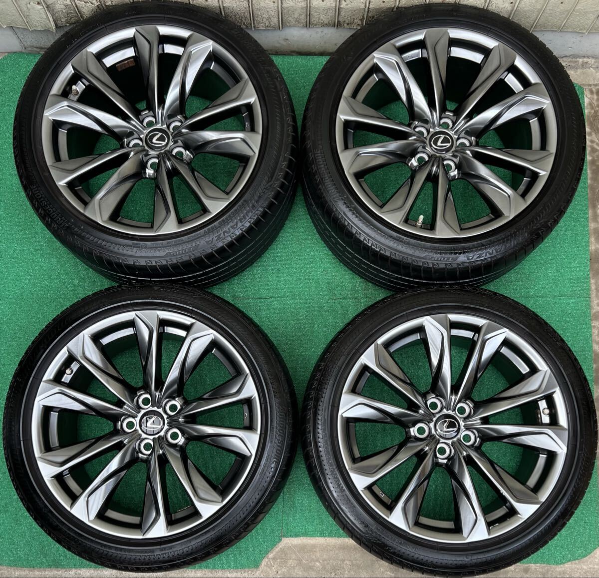希少！美品 LEXUSレクサス LS500 Fスポーツ純正オプション 20インチタイヤ/ホイール4本 8.5J+25/9.5J+35 PCD120 5H BRIDGESTONE製 バリ山