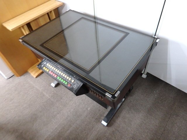 当時物 インベーダーゲーム テーブル筐体 テーブルゲーム 希少 昭和レトロ インベーダー おもちゃ 喫茶店 レトロ ゲームセンター 新札幌