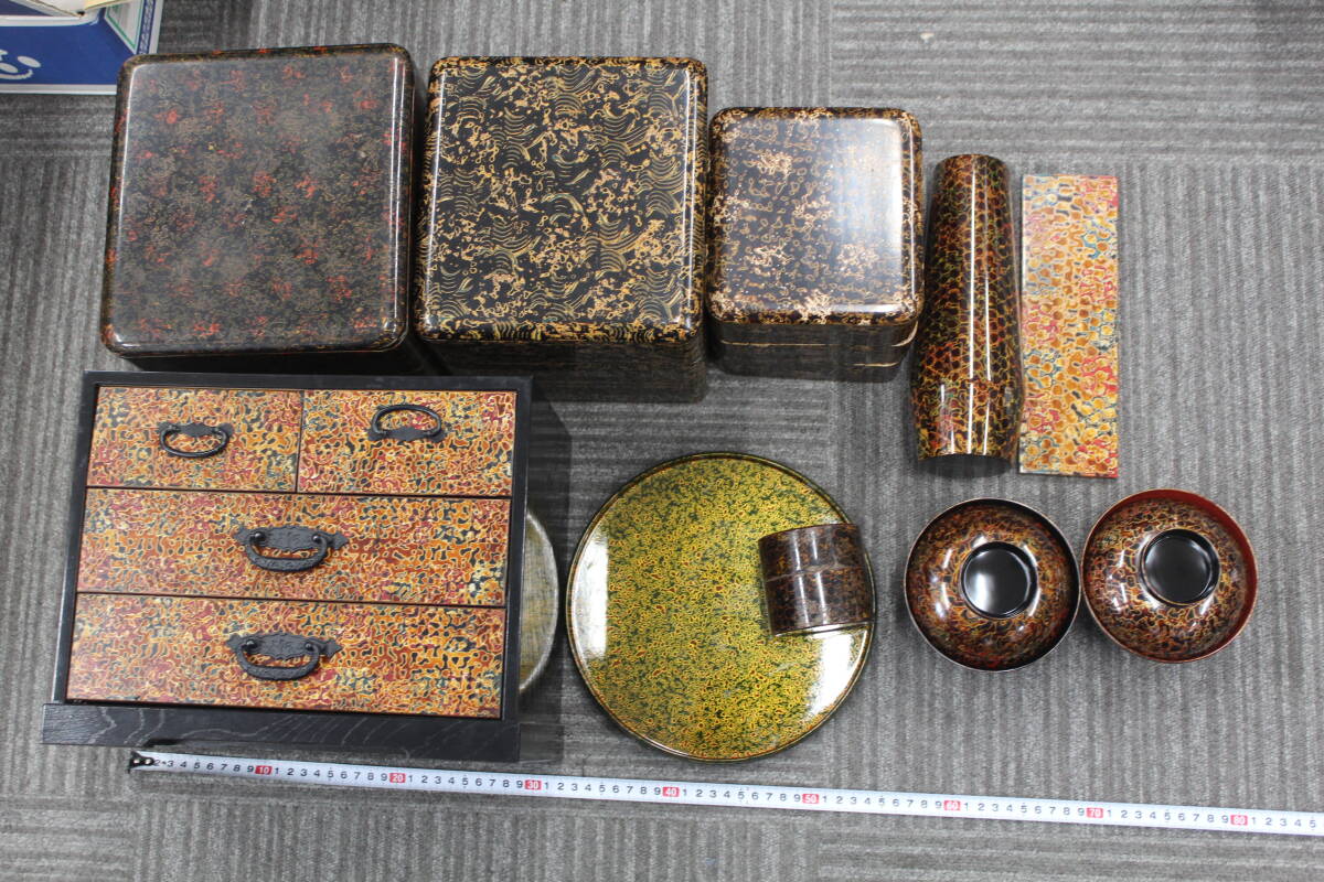 ○【現状品】津軽塗　まとめ　小物入れ　重箱　盆　椀　刻印入含む　激安　1円スタート