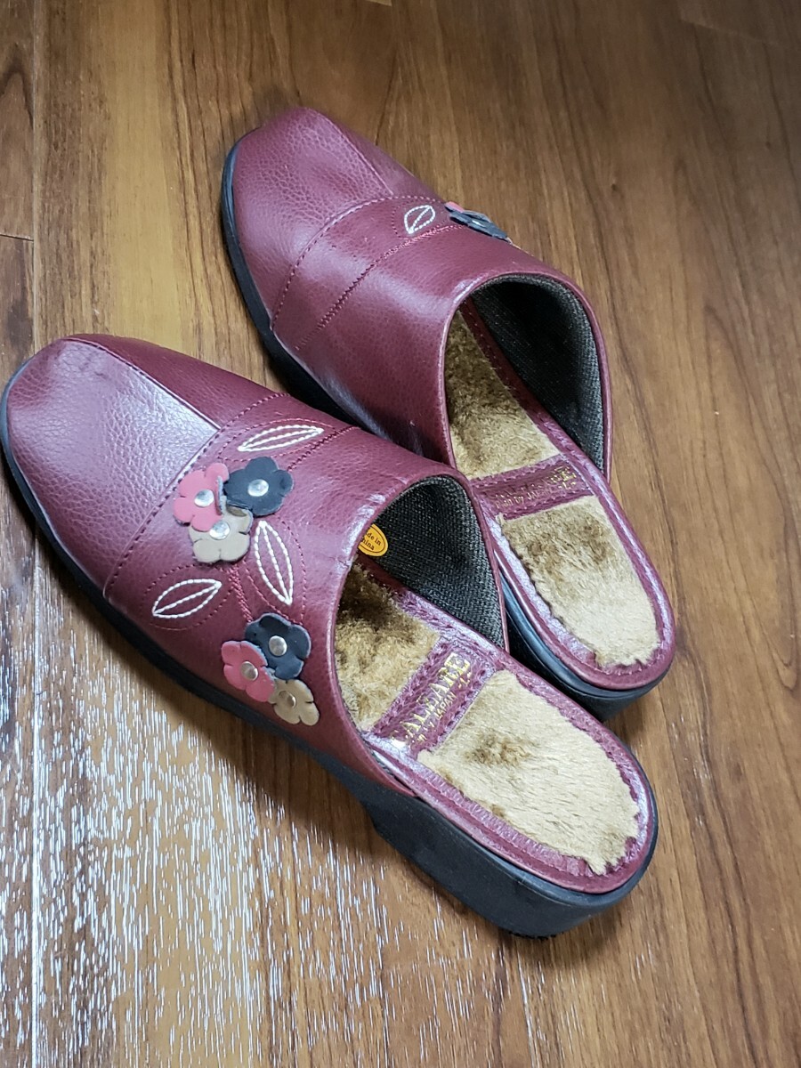CALZARE サボサンダル ボルドー 花柄 ボア付きサンダル 花柄刺繍 ワインカラー つっかけ