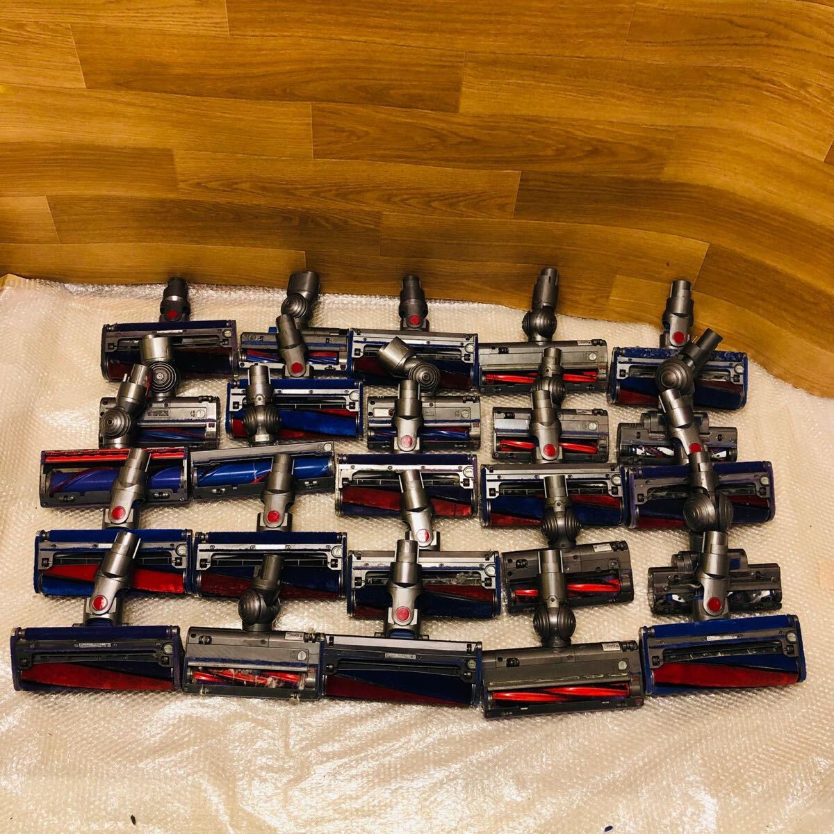 Dyson ダイソン ヘッド 25個まとめ スリム/ソフトローラー/ダイレクトドライブクリーナーヘッド V7/V8/V10/V11 掃除機 (h621070)