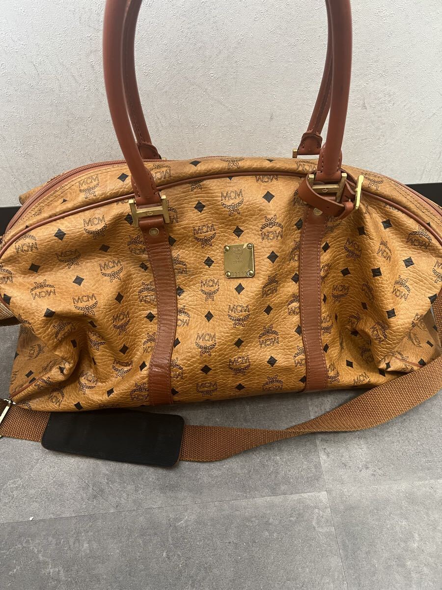 ■【商品説明欄必読】エムシーエム MCM ハンドバッグ ボストンバッグ ブラウン ロゴ ゴールド金具 2WAY ストラップ付 ブラウン系