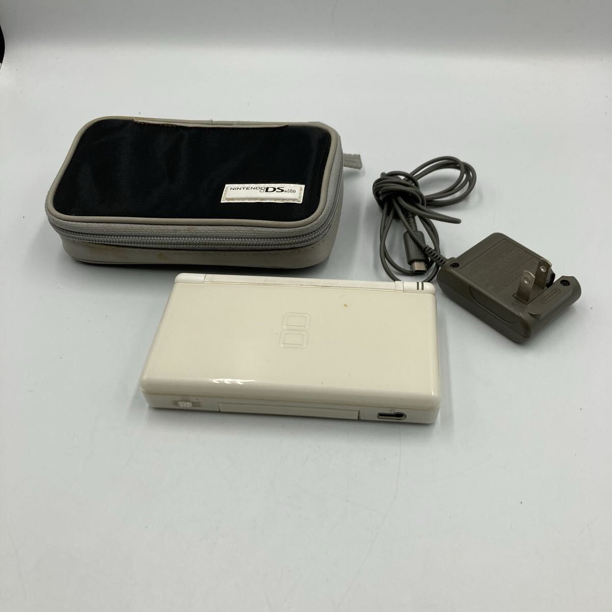 ※【売り切り】Nintendo(任天堂) ニンテンドーDS Lite USG-001※通電確認済み