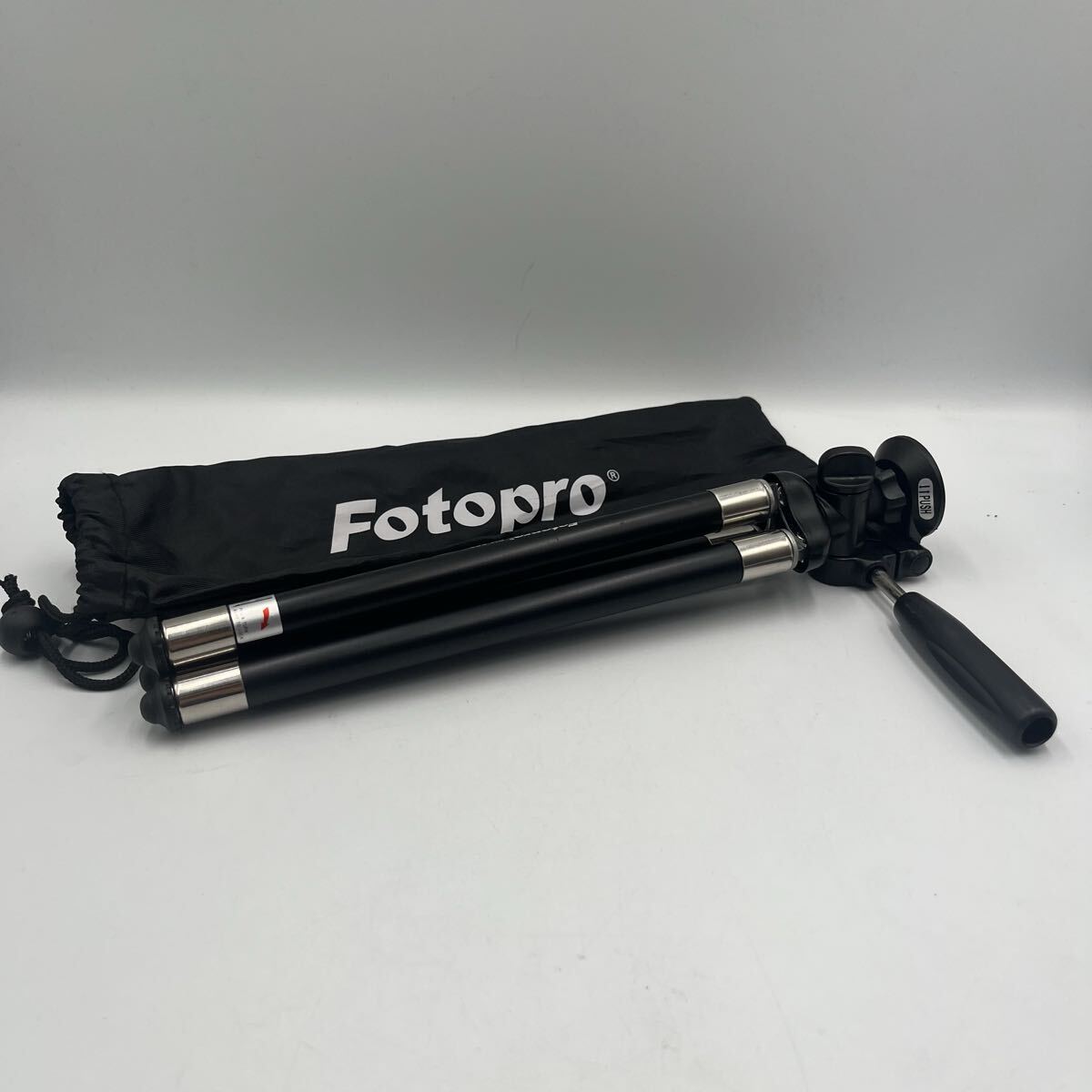 ■【売り切り】Fotopro(フォトプロ) 小型8段三脚 FY-583 