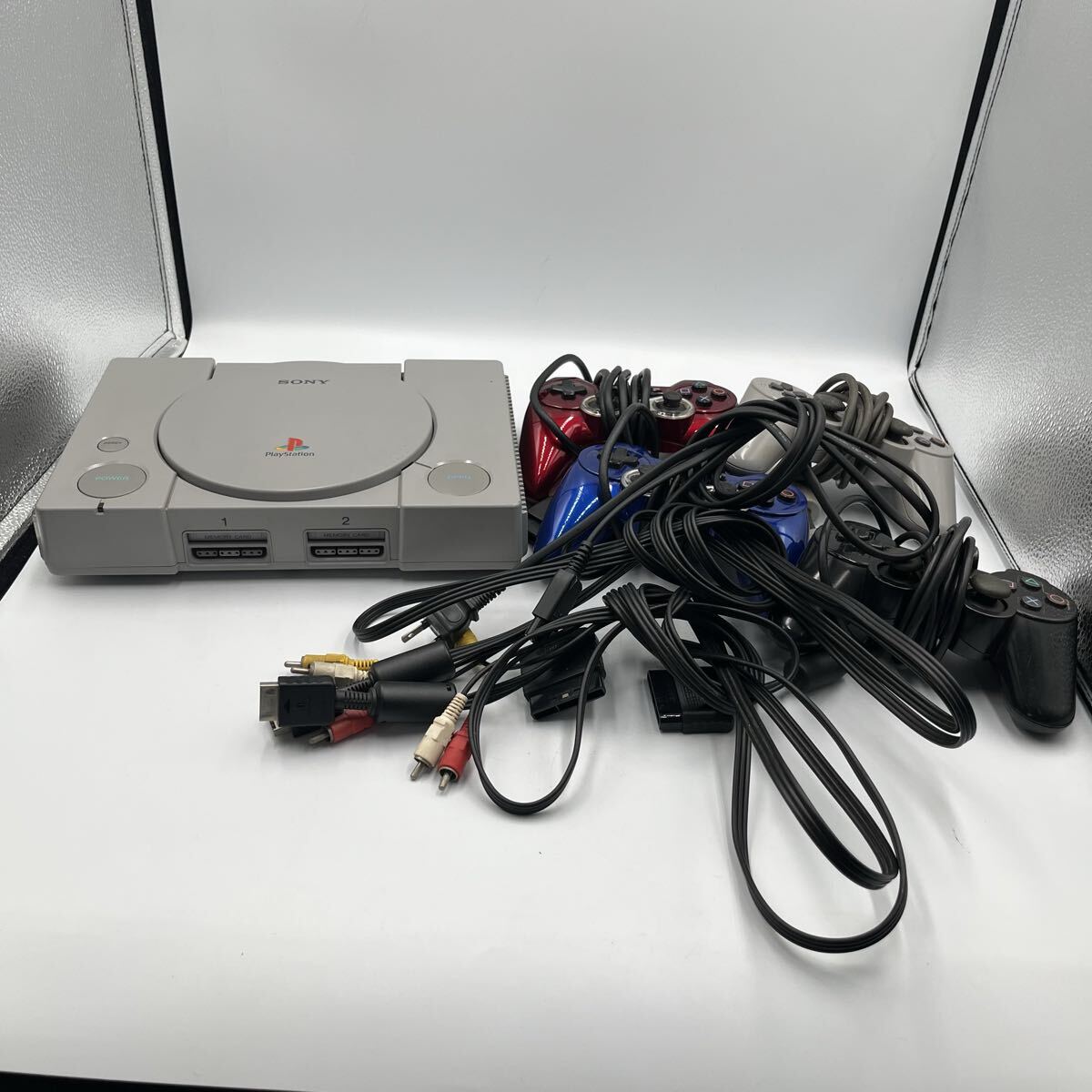★【売り切り】SONY(ソニー・コンピュータエンタテインメント) PlayStation(初代プレイステーション) SCPH-7000 ※通電確認済み