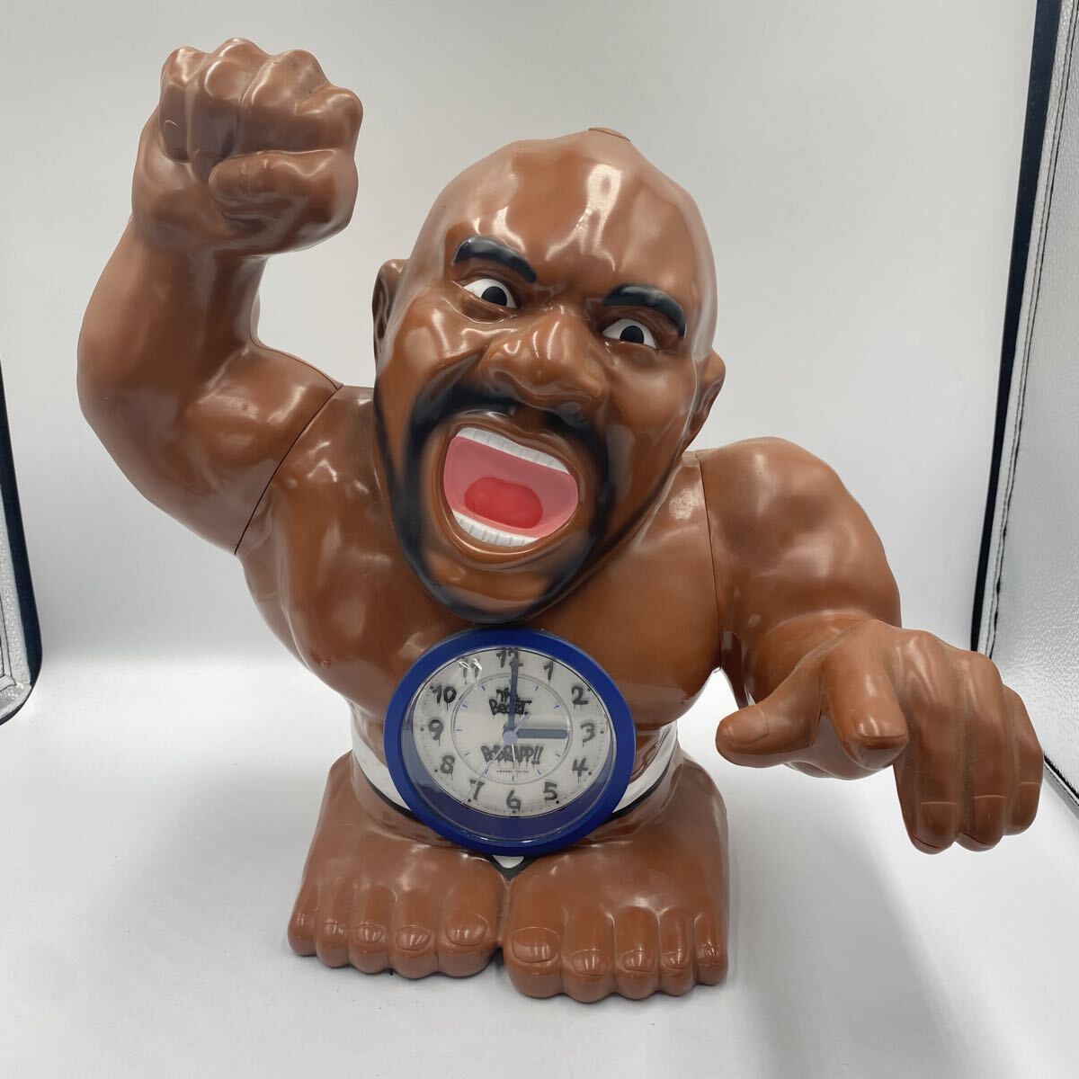 △【売り切り】ボブ・サップ（Bob Sapp）おしゃべり目覚まし時計（ザ・ビーストめざまし）