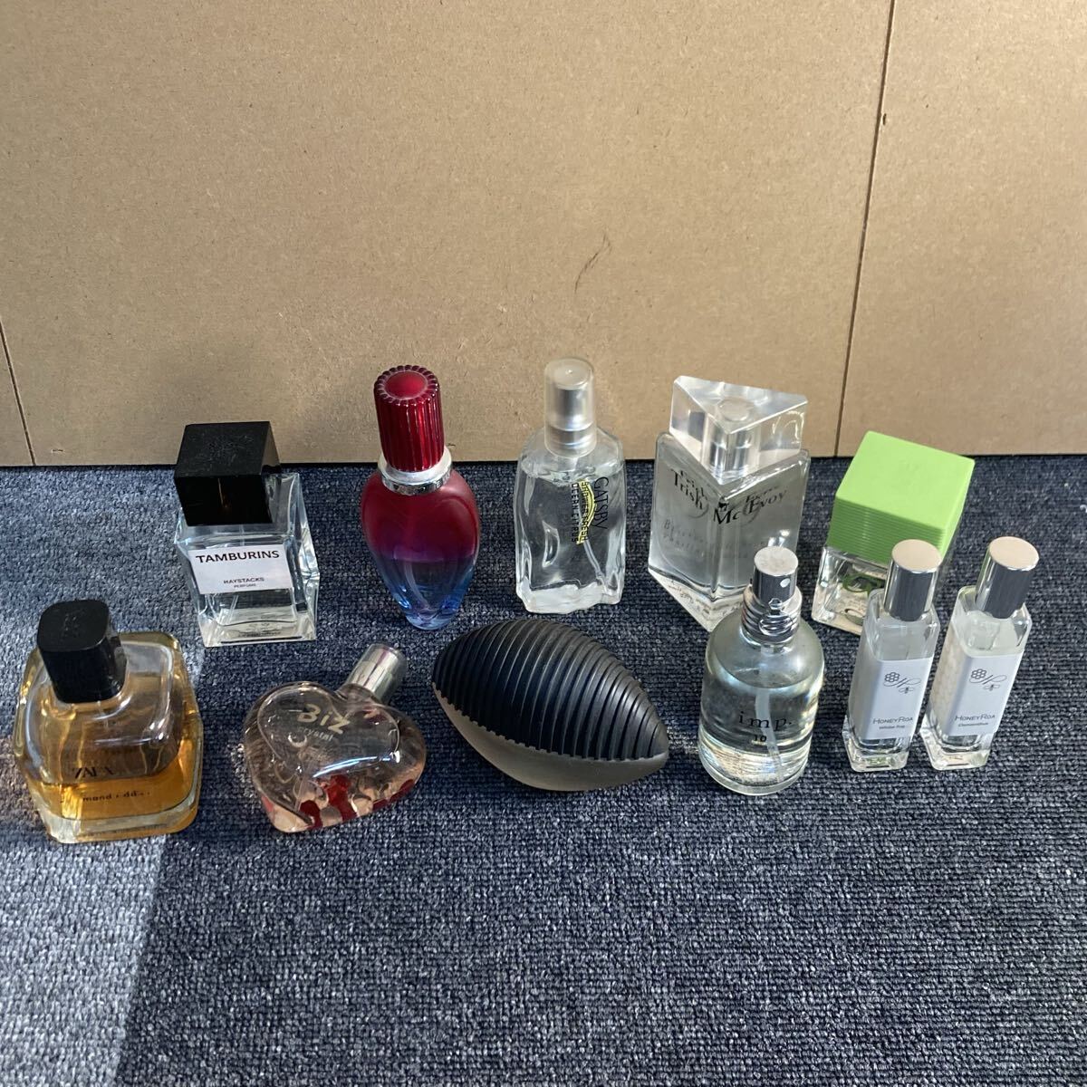 ▲【売りきり】香水 まとめ 11点 HONEYROA ZARA TAMBURINSなど