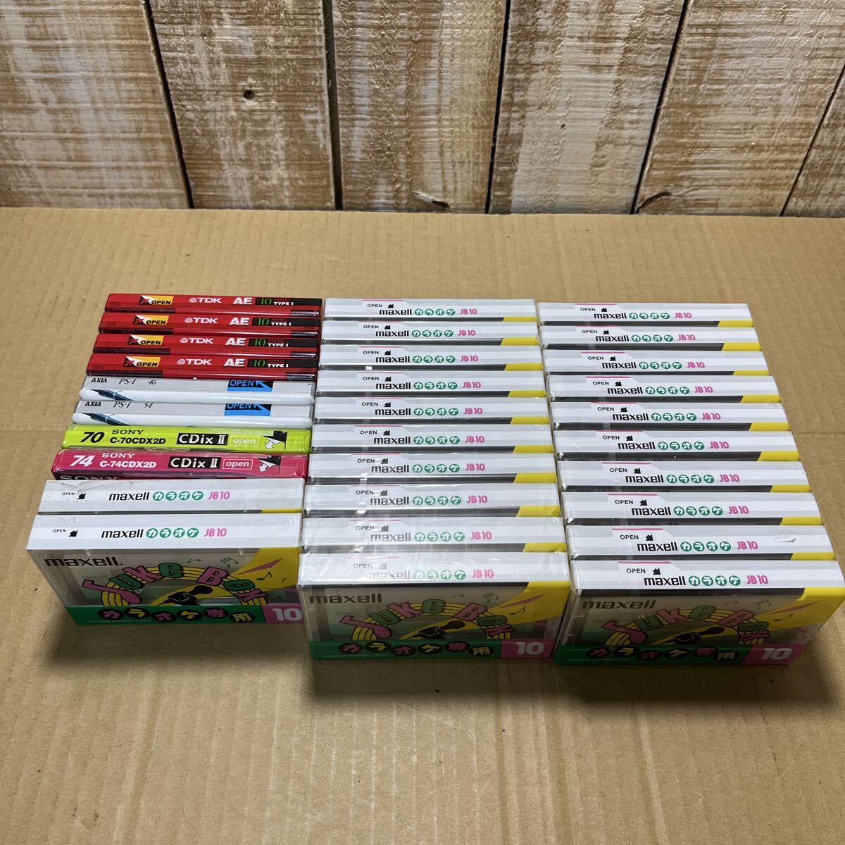 未開封 カセットテープ maxell JB10 カラオケ専用 10 Juke Box SONY TDK AXIA 70 74 54 46 ノーマル 昭和レトロ まとめ 保管品