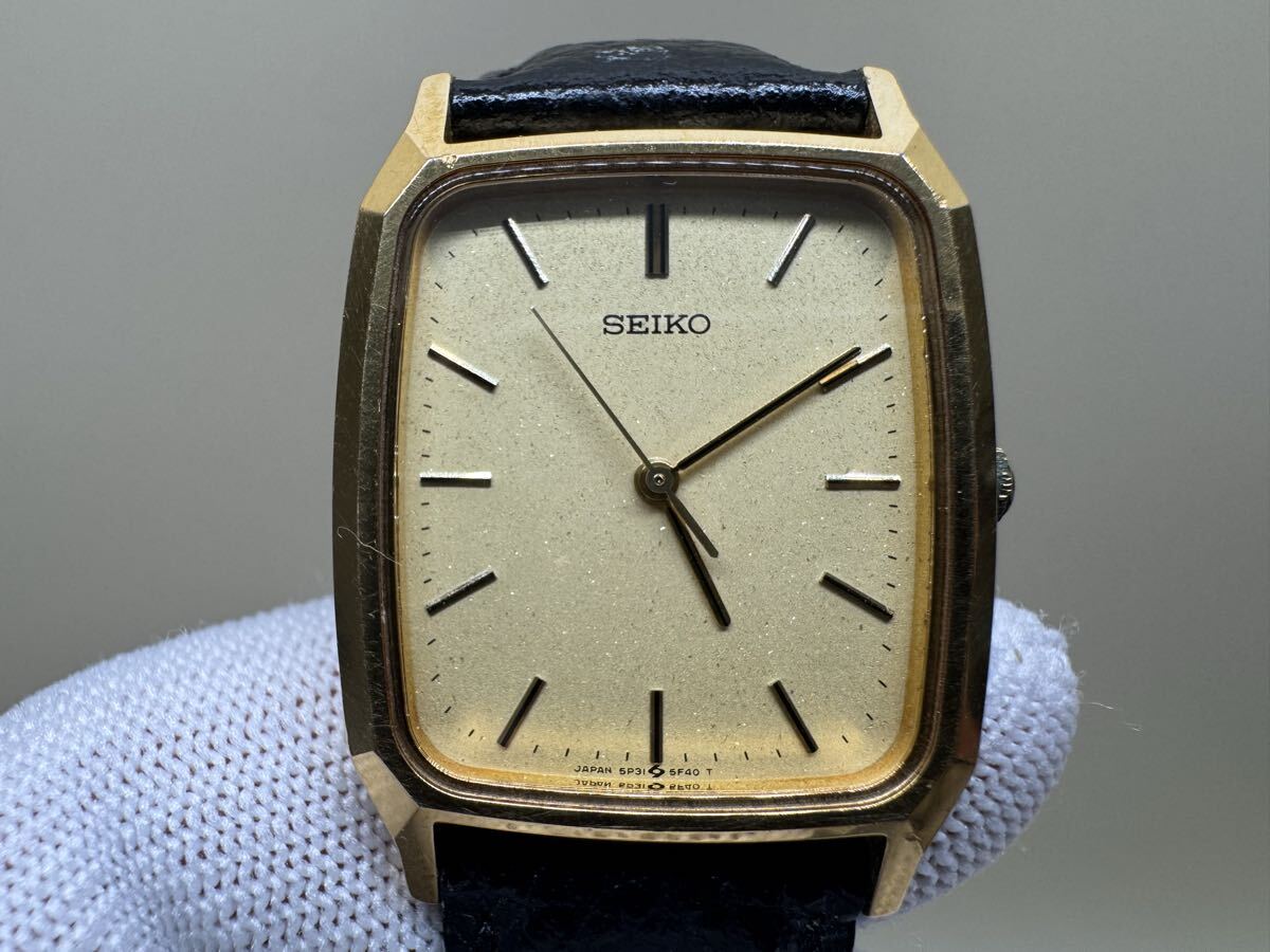 SEIKO セイコー 5P31-5E00 ゴールド文字盤 ヴィンテージウォッチ メンズ クォーツ 稼働品★w1102