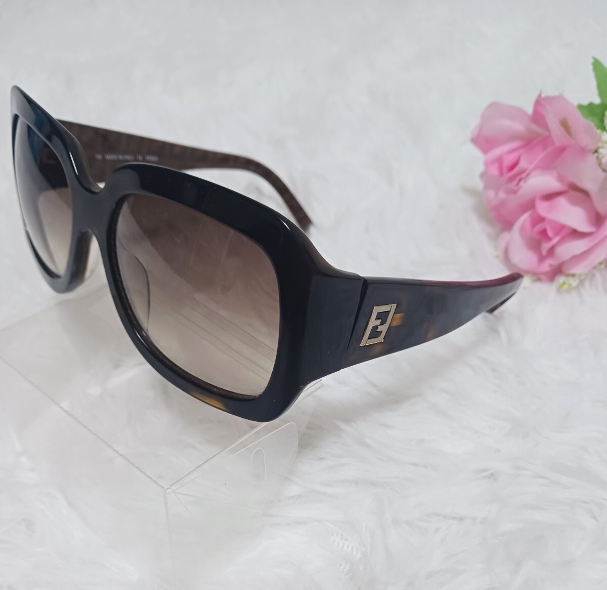 FENDI　フェンディ　サングラス　べっ甲柄　 ブラウン　ズッカ柄