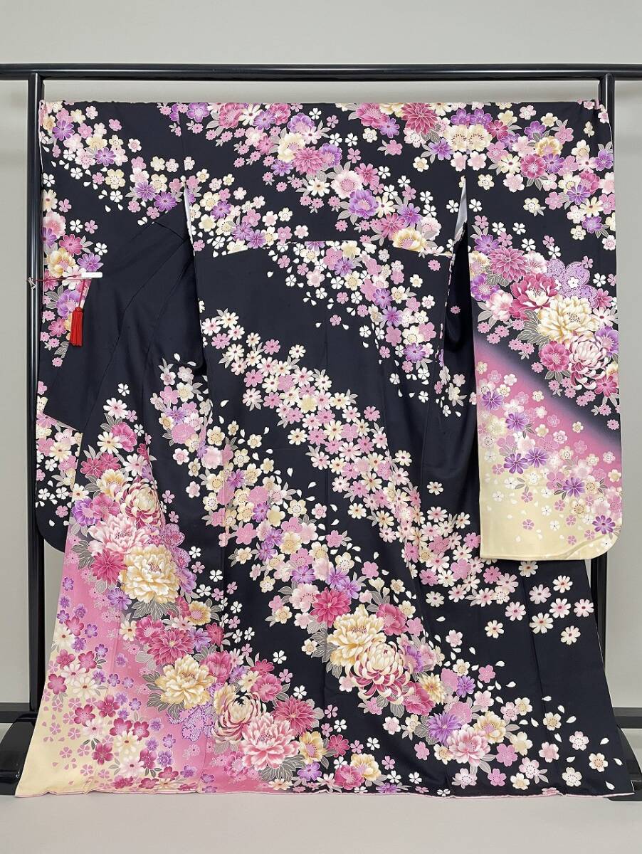 IROHA◆振袖◇【tc6930】成人式 卒業式◆正絹【中古】【黒】