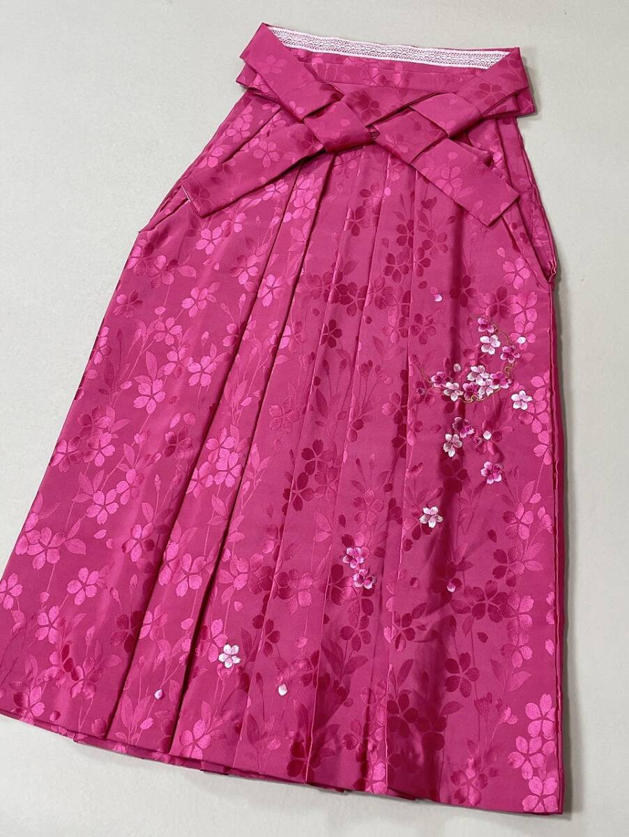 IROHA◆袴◇【tc7048】女性袴◆卒業式【中古】