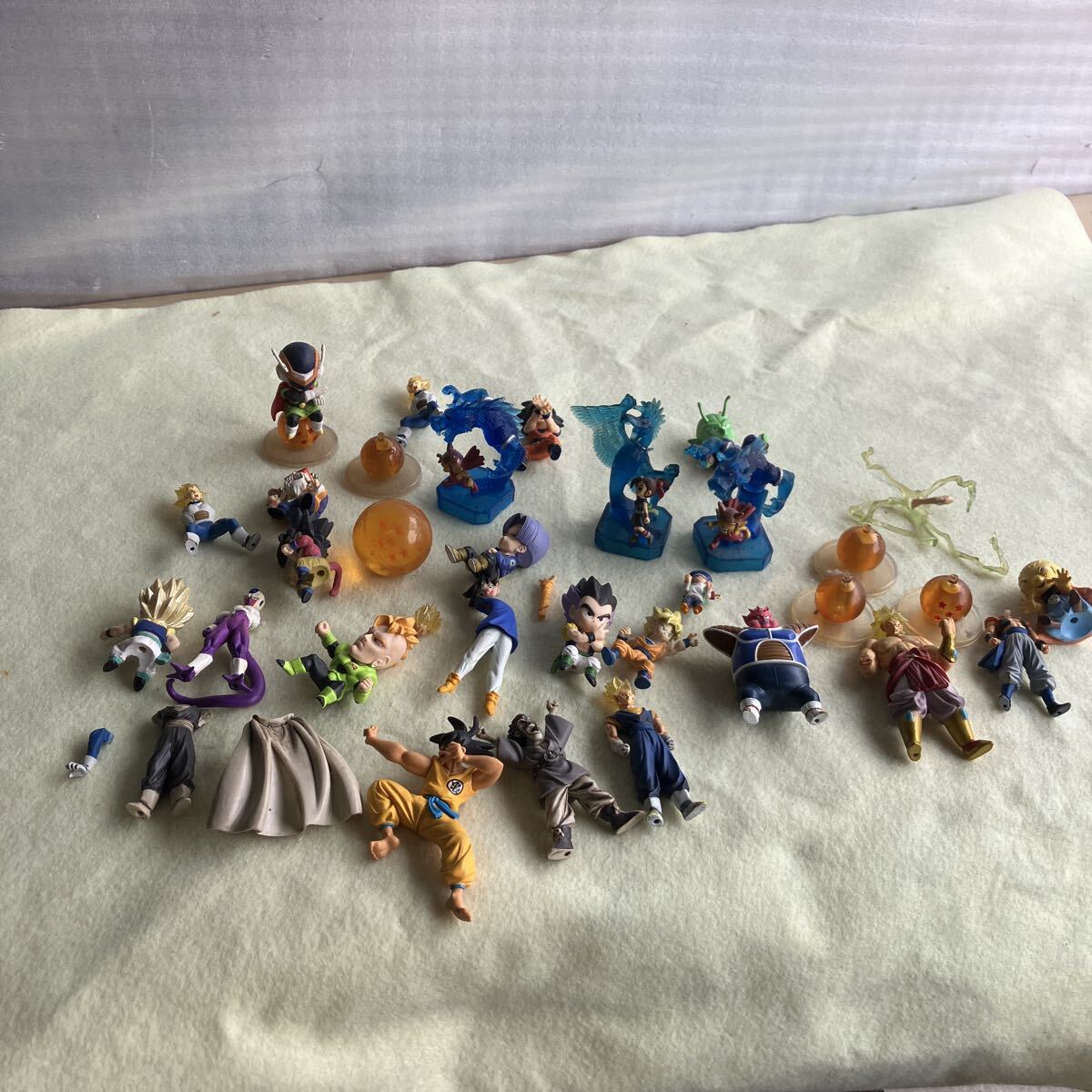 ドラゴンボール フィギュア まとめ売り 孫悟空 ベジータ ブロリー 他 大量セット
