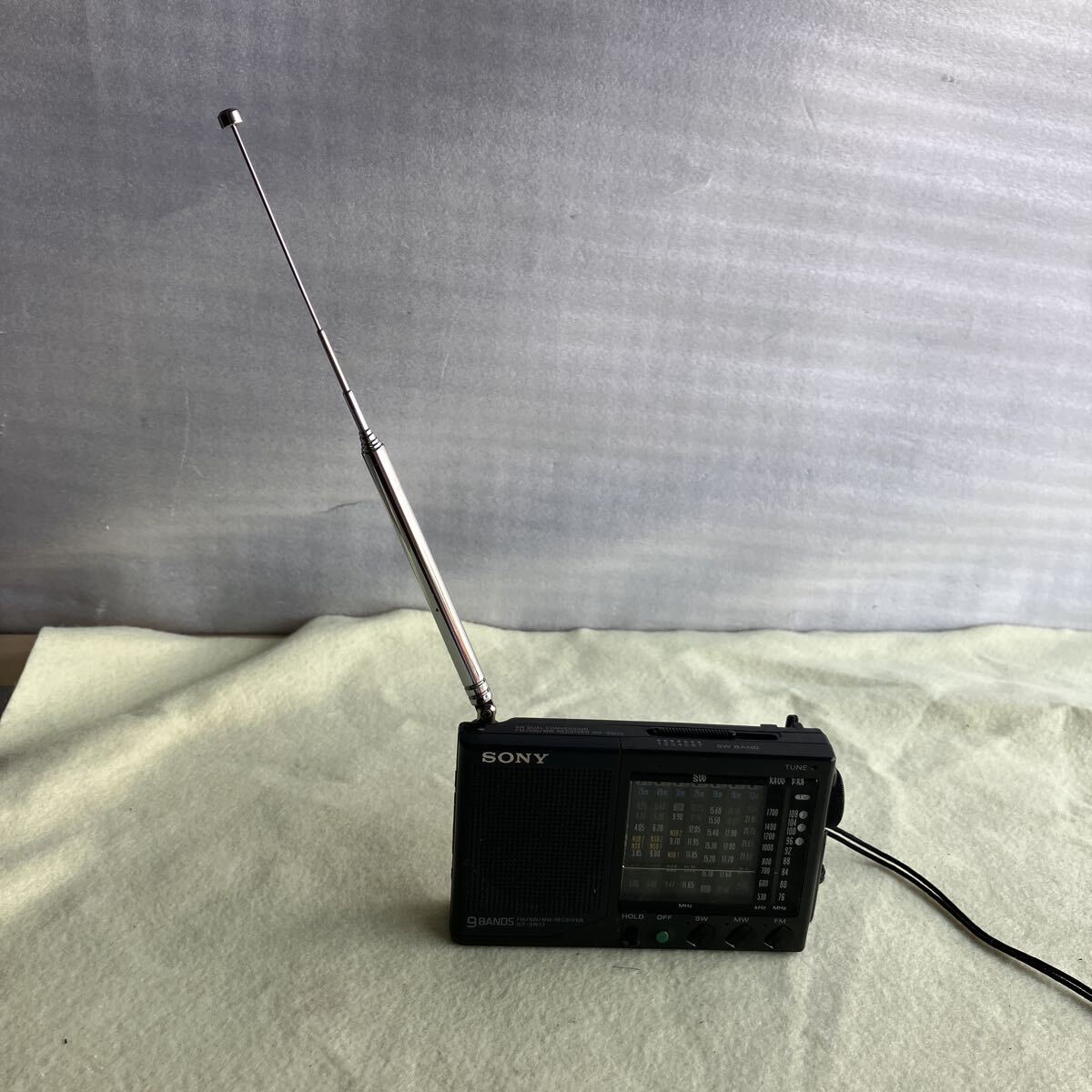 ★動作品★　ソニー SONY製 ICF-SW22 ワールドバンドレシーバー FM MW（中波）SW（短波）9バンド受信 コンパクトラジオ 