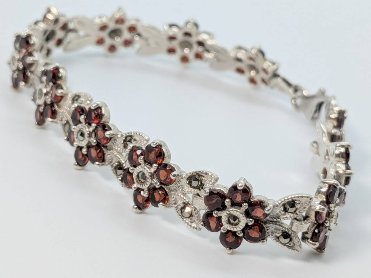 豪華!!シルバー925★ガーネット フラワーデザイン ブレスレット☆重量15.2g・長さ約18.0cm★925刻印有・清掃済★ボリューム◎