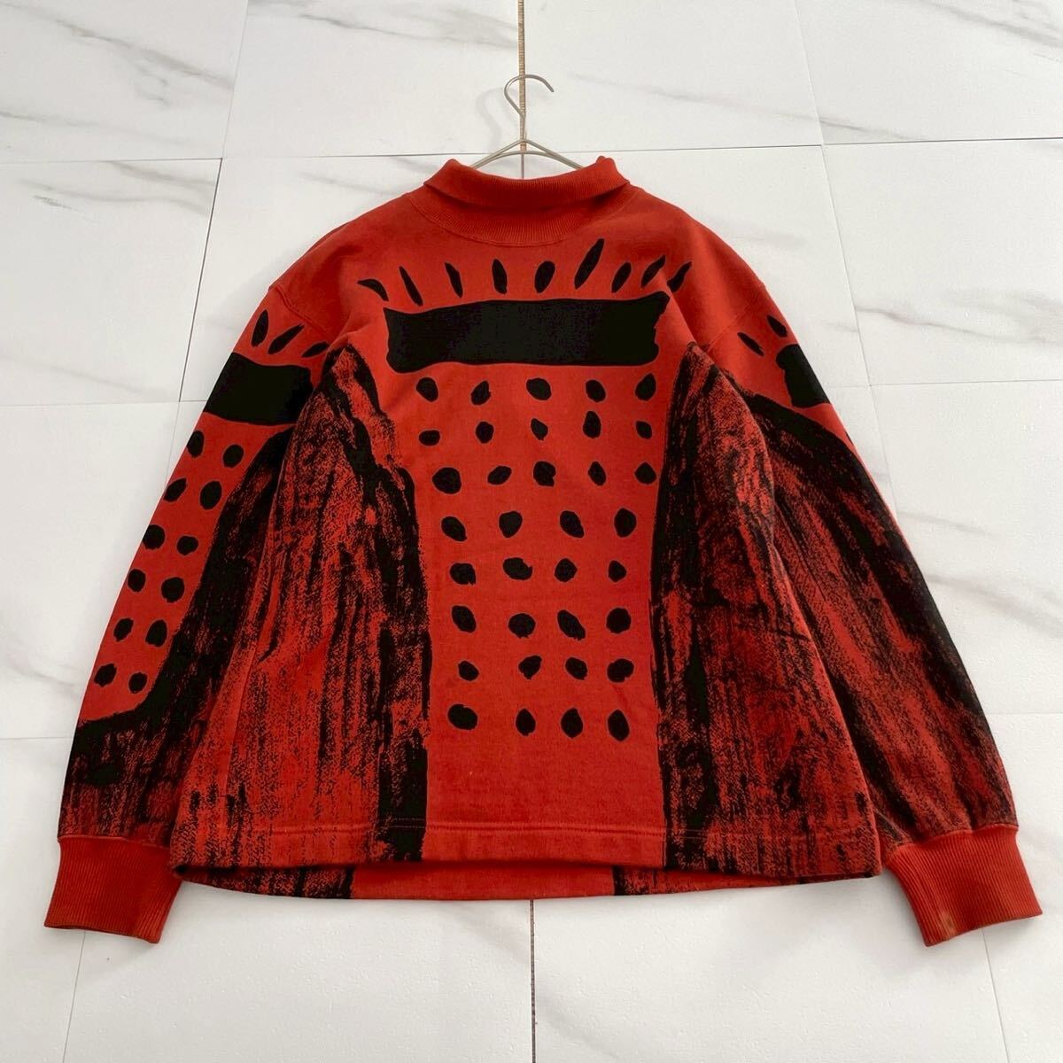 筆タグ◆ISSEY MIYAKE スウェット トレーナー ドローイング ペイント アート 染み込みプリント レッド メンズ レディース イッセイミヤケ