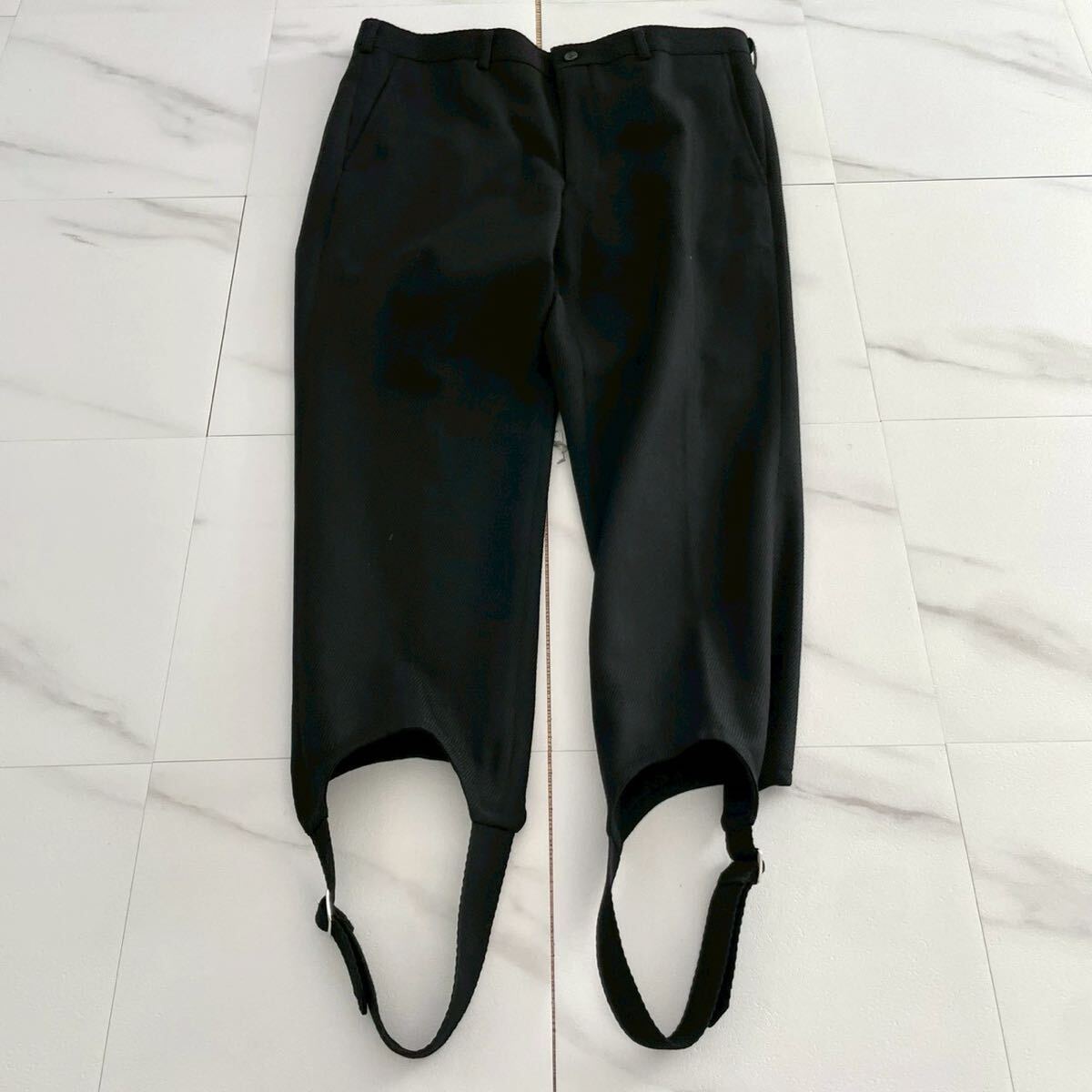 極美品 23SS◆COMME des GARCONS HOMME PLUS スターラップパンツ 裾ベルト AD2022 ウール 黒 XL メンズ コムデギャルソンオムプリュス