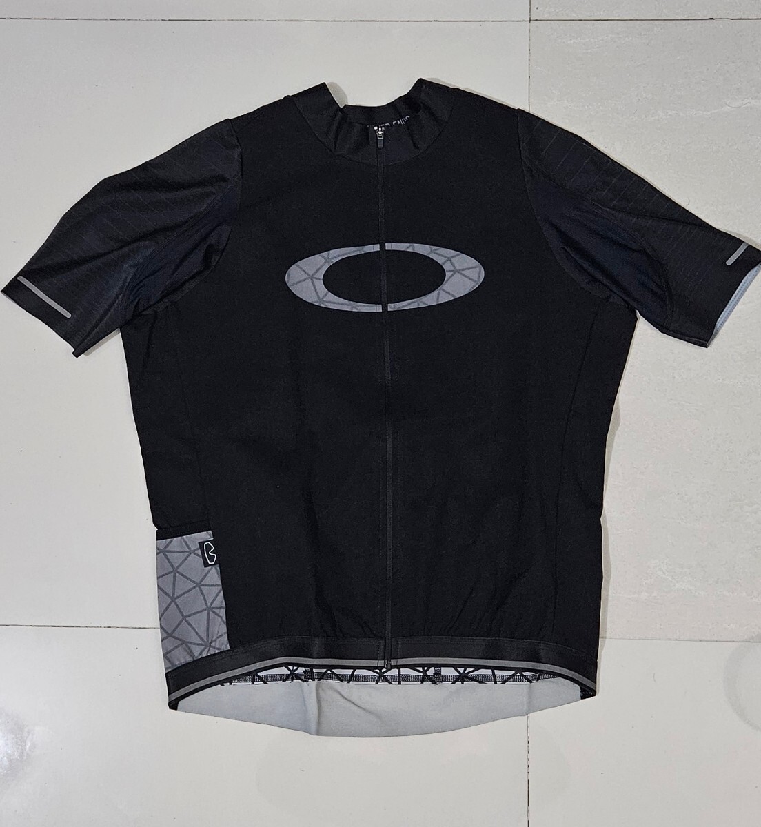 新品未使用品　OAKLEY　　　 オークリー サイクルジャージ 　半袖 US/EU L JPN XL