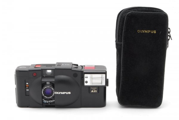 Olympus XA2 35mm Compact Film Camera Black + A11 Flash オリンパス カメラ #33