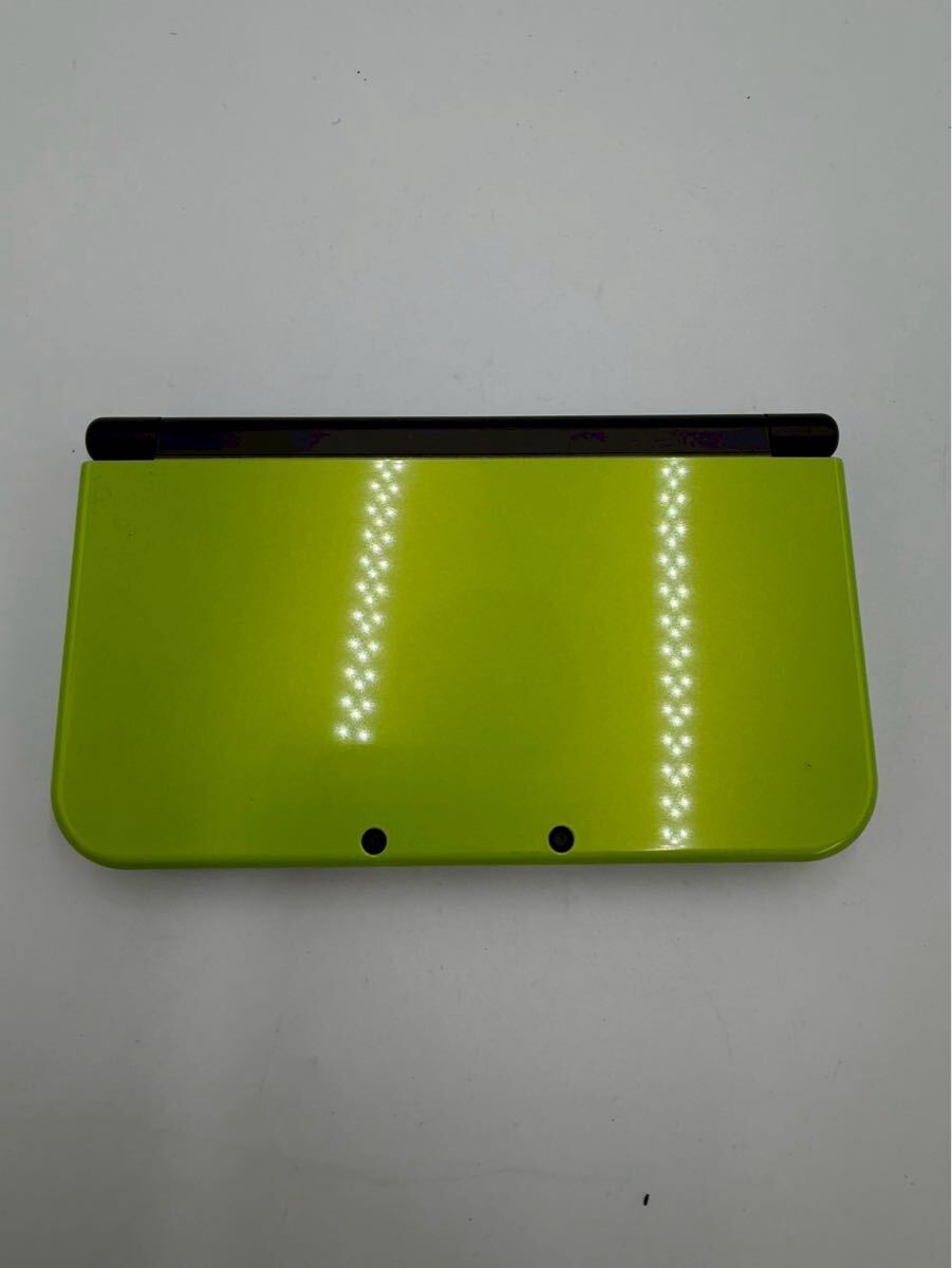 % Nintendo Newニンテンドー3DS LL RED-001 ライム ブラック ソフト付き