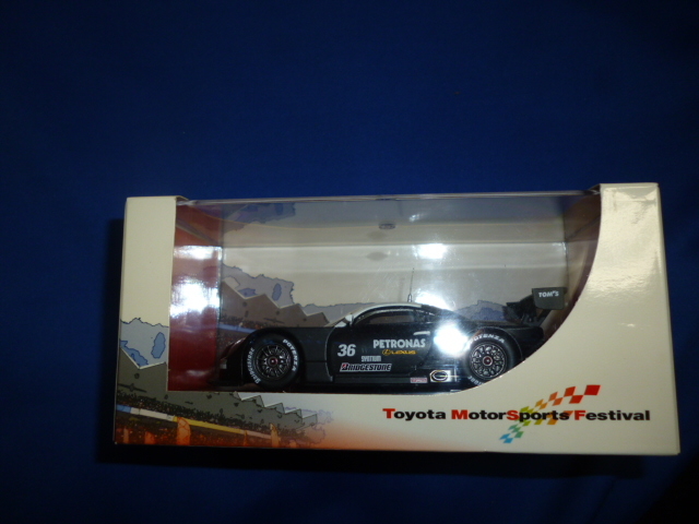 EBBRO(エブロ)　TOM's　ペトロナス　テストカー?
