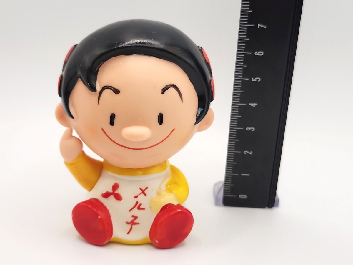 昭和レトロ 三菱電機 おすわりメル子ちゃん ソフビ 貯金箱[26F24]ノベルティMitsubishi ElectricMelco-chanSoft Vinyl Piggy Bank Figure