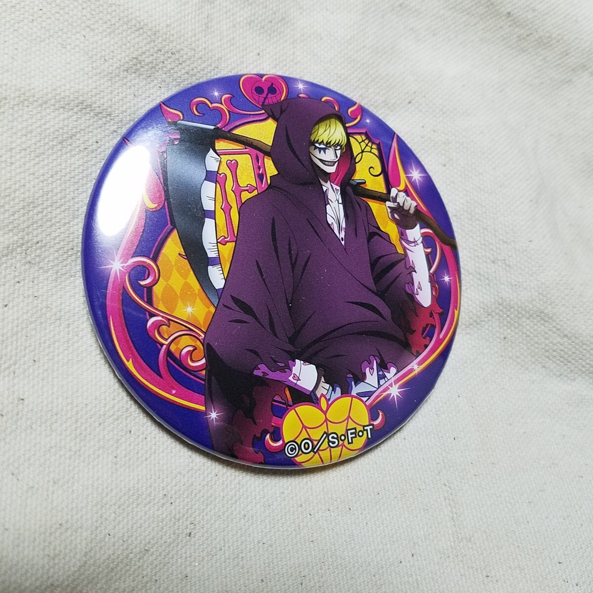 即決　コラソン　輩　缶バッジ　ハロウィン　ワンピース　 ONE PIECE　Halloween