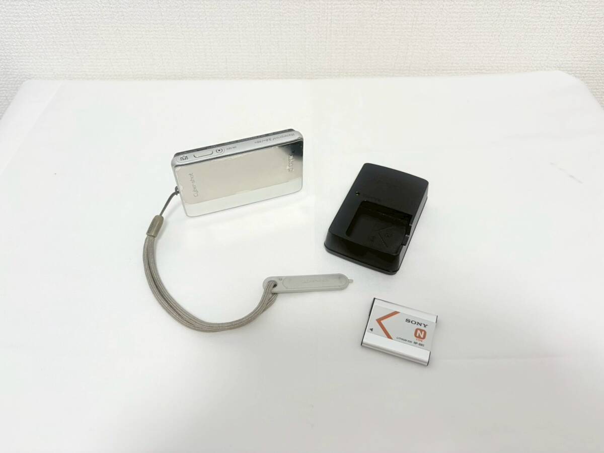 H2717*0.5　通電OK　SONY　ソニー　コンパクトデジタルカメラ　DSC-TX5　3.5-4.6/4.43-17.7　Exmor R 10.2メガピクセル　シルバー