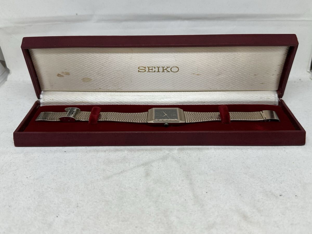 【ケースあり】CITIZEN/シチズン エクシード 4-795725 黒文字盤 ヴィンテージ クォーツ腕時計 ジャンク品 1円〜【L337.YUB】 