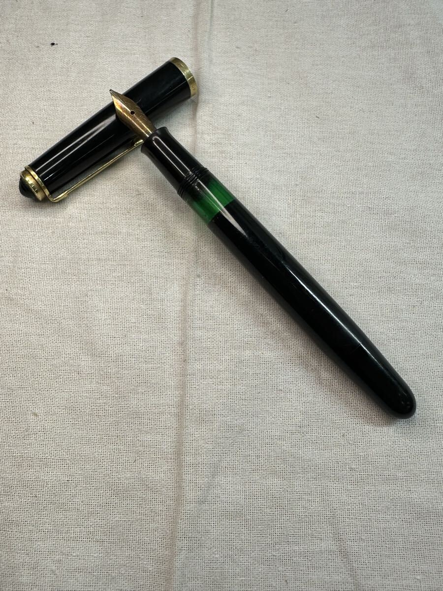【筆先14C-585刻印あり】Pelikan/ペリカン ペリカン 400 ヴィンテージ万年筆 1円〜【L441.YUB】 
