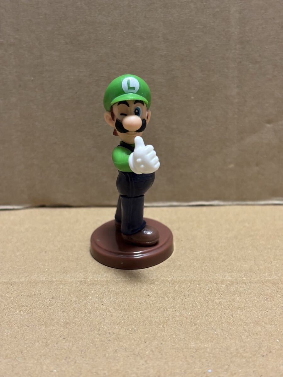 チョコエッグ　スーパーマリオ　ルイージ