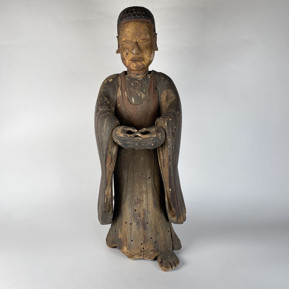 九州某寺院整理品 金塗 彩色 木彫 仏像 佛像 釈迦如来 観音 仏教美術 時代 仏閣 唐物 彫刻 民主仏 骨董品 古美術品 高さ56.5cm【613】